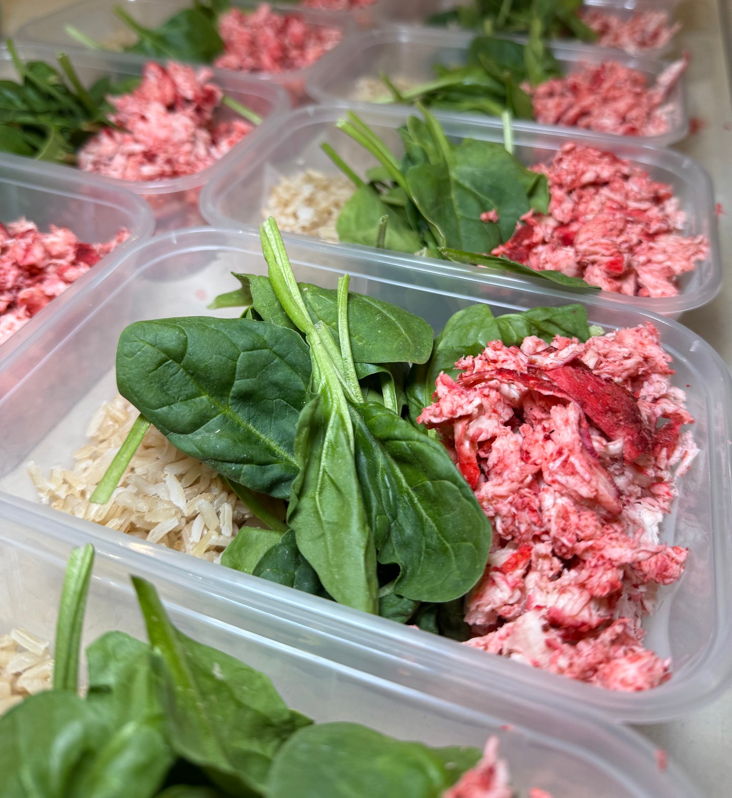 Opt4: Tandoori Bowl with Wholegrain Rice & Spinach & Mint Yogurt Dressing. 152 calories: 26GC/2GF/4GP